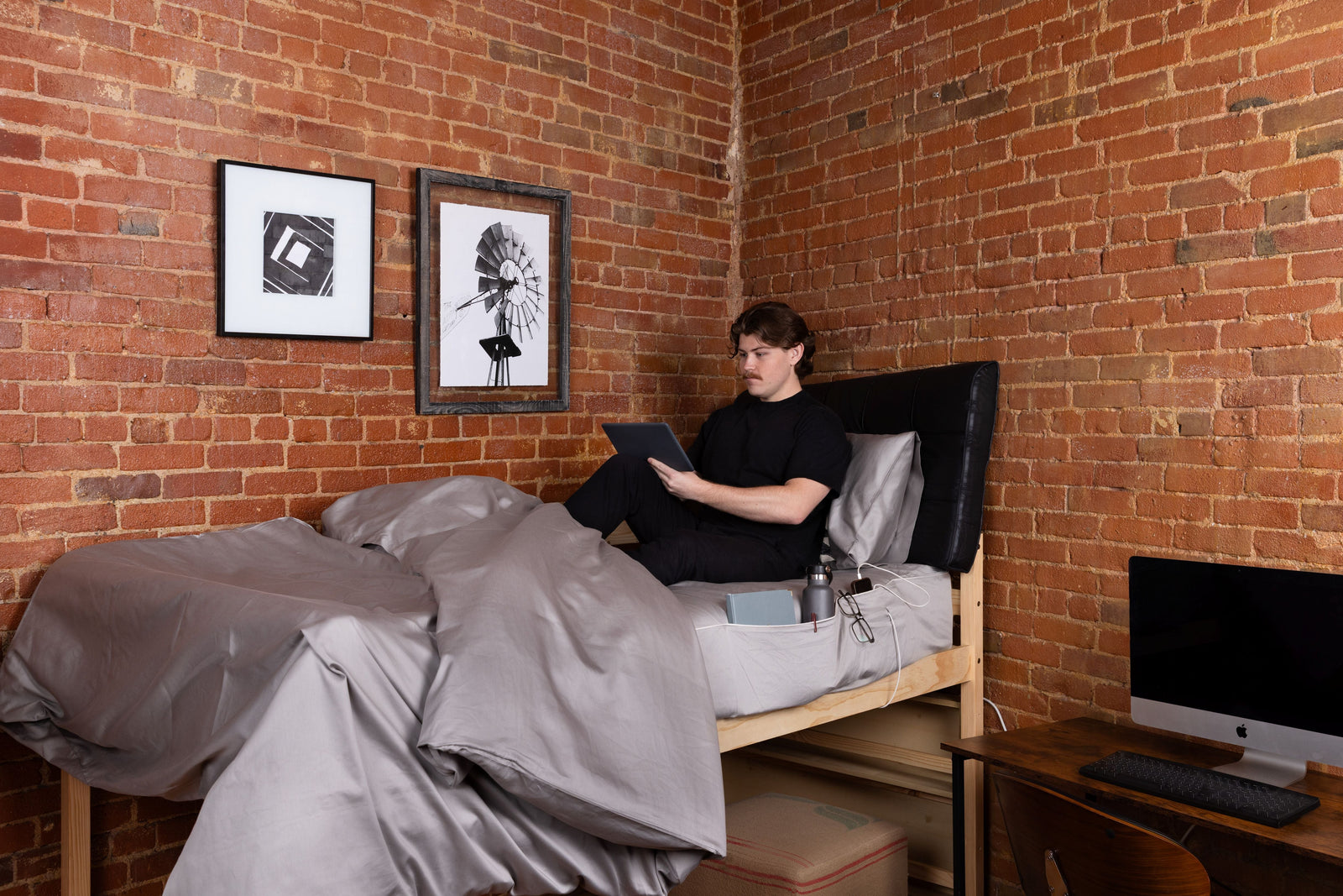 How to Make a Temporary Dorm Bed Feel Permanent