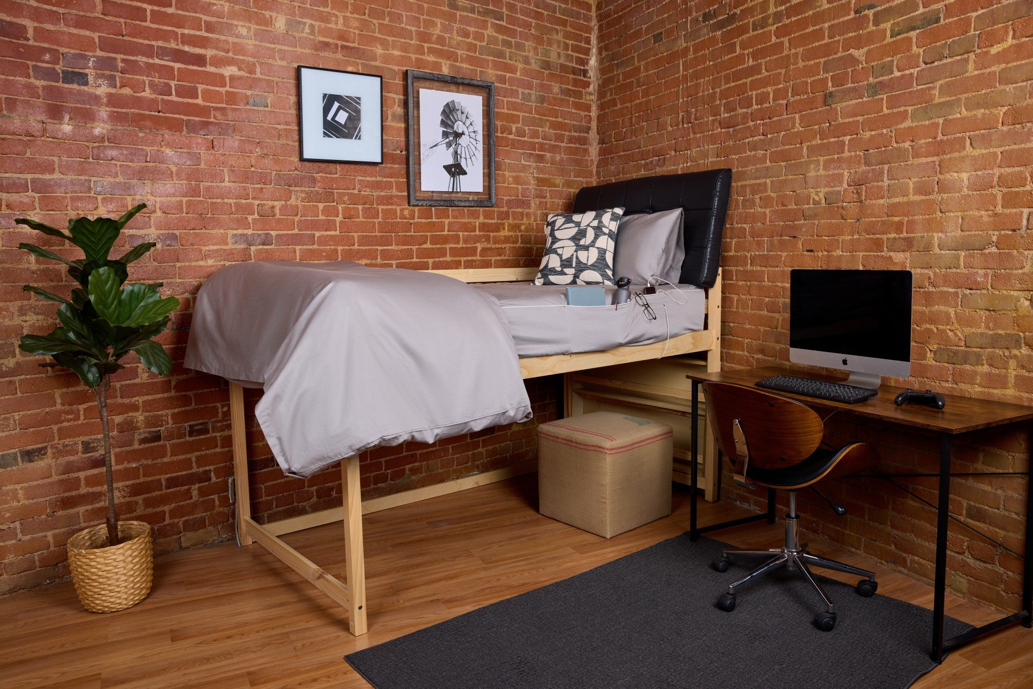 Nest & Nooks Flat Sheet lifestyle image