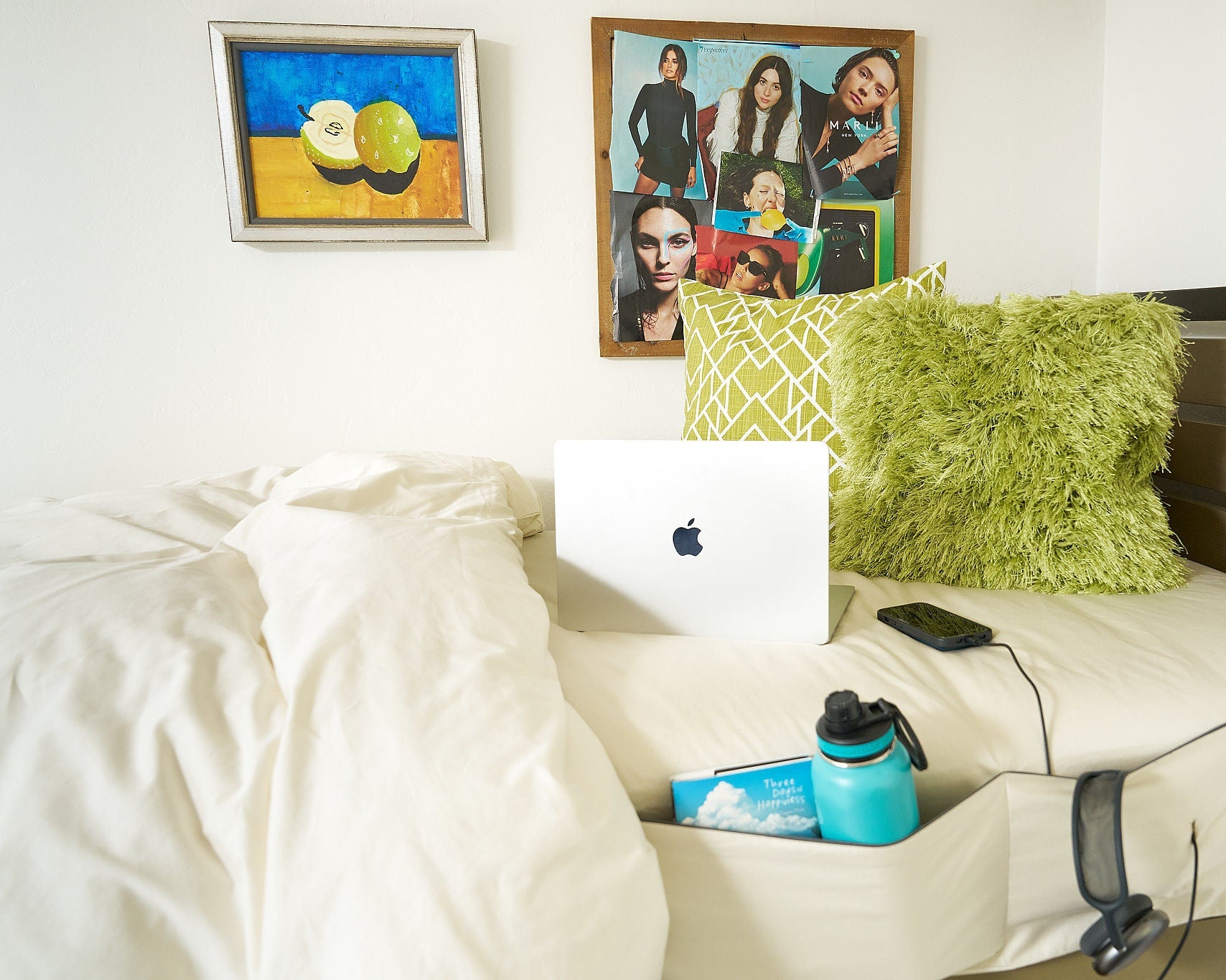 Nest & Nooks Duvet Cover + Pillowcase lifestyle image